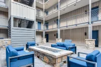 Westwind 207 2Bd 2BA Platinum Condo in Lionshead Village