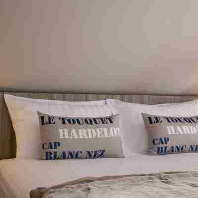 Cocoon Inn Rooms