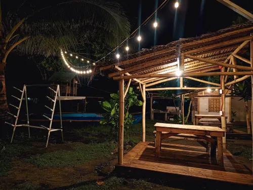 Glamper Grove Real Magra 2 Hotels in Real