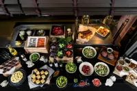Hilton Garden Inn Krakow Airport - breakfast