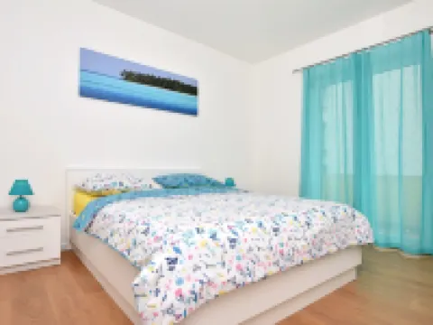 Apartment Dora Hotels in Duce