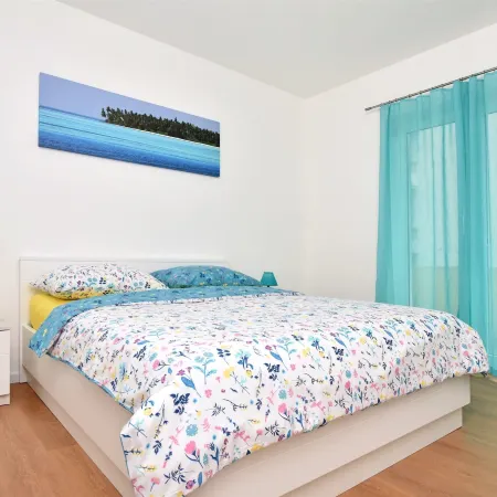 Apartment Dora