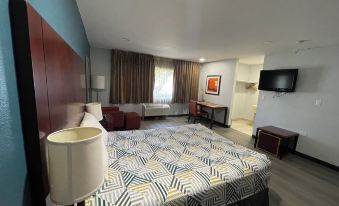 Portside Inn & Suites
