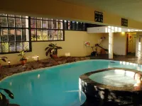Albury Manor House Hotels in Albury