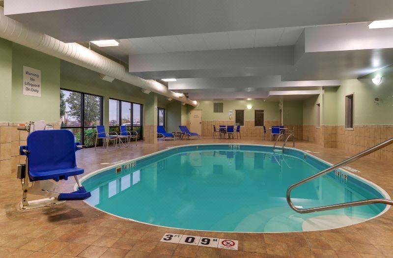 Holiday Inn Express & Suites Troy by IHG photo 3