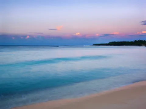 Breakas Beach Resort Hotels in Efate