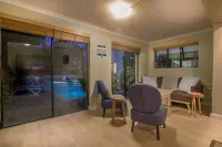 Atlantic Bay Lodge