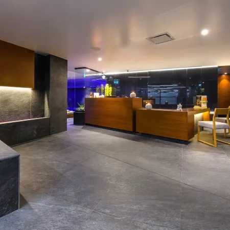Ajax Hotel