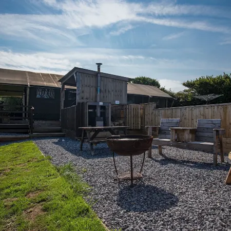 Three Cliffs Glamping Tent - Llangennith