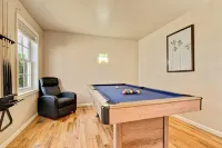 Family-Friendly Poconos Escape Near Kalahari with Pool Table and Theater