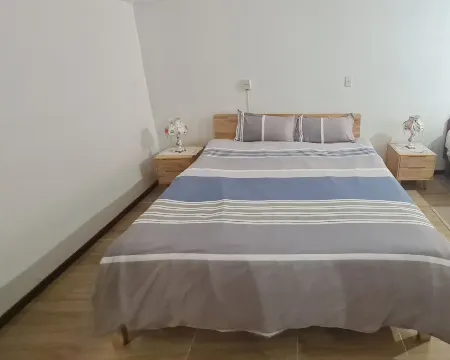 Hotel Nuku'Alofa Отели рядом с достопримечательностью «Ha'amonga'a Maui Trilithon»