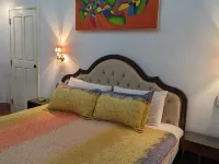 Alojamiento en La Habana Vieja con cama king, cocina y atención 24 h Hoteles cerca de La Habana Vieja