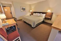 Salmon Rapids Lodge