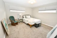Spacious Entertainment Areas and Gourmet Kitchen - Stylish Modern Haven