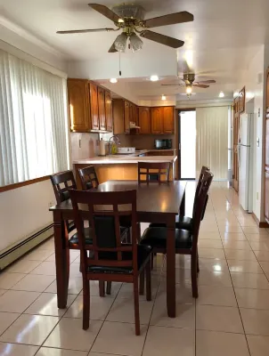 Private Backyard and Easy Access to NYC Trains - Spacious Escape