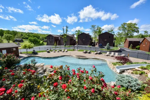 Stunning Lakefront Villa with Pools and Views - Exquisite Family Retreat Hotels in Pine A Township