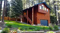 Beautiful Yard, BBQ, Cozy Fireplace - Stunning Mountain Retreat Hôtels à proximité de : Observation Deck Heavenly Ski Resort