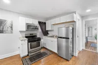 Spacious Duplex with Full Kitchens and Free Parking - Charming Whimsical Haven