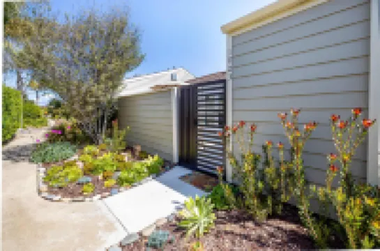 Private Beach Access and Resort Amenities - Spectacular Coastal Oasis