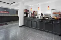 Ramada by Wyndham Pearl/Jackson Airport