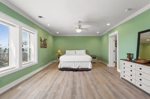 Gulf View Balcony and Cozy Living Area - Charming Beach House Escape Hotels in Port St. Joe