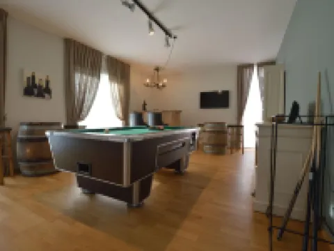 Charming Fens Family Home Hotels in Waimes