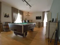 Charming Fens Family Home Hotels in Waimes