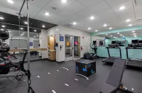 Tru by Hilton Lexington - Gym