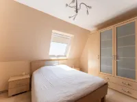 Bright Coastal Stay in Bredene Hoteles en Bredene