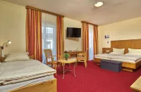 Zum Blauen Hecht Hotel a Kinding