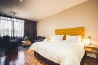 Hotel 224 & Apartments Hotels in Tshwane