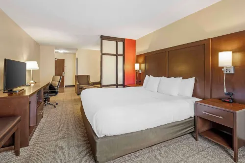 Comfort Suites East Lincoln - Mall Area Hotels in Stevens Creek