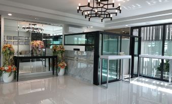 Icare Residence & Hotel