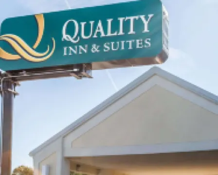 Quality Inn & Suites Hotels in Marion County