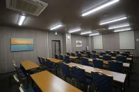 Hotel Route-Inn Sendai Higashi - Bãi đậu xe