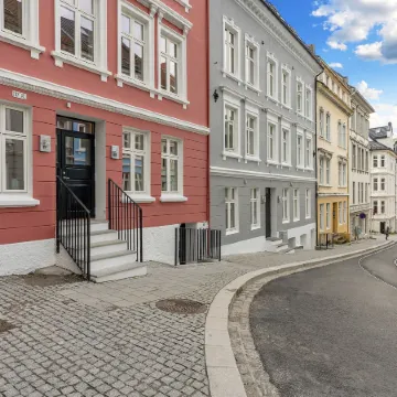 Barfot Apartments