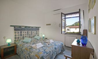 Elizabeth House-100m Lake & Priv Parking - Happy Rentals