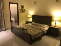 1 Bed House - Sleeps 2 - Pets - Parking - Wifi