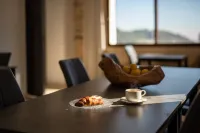 Young Hotels Denia - Bed and Breakfasts