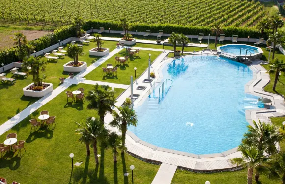 薩沃伊宮酒店 - 託內利酒店