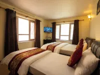 Hotel Harmony Bistro Ξενοδοχεία στην πόλη Lalitpur