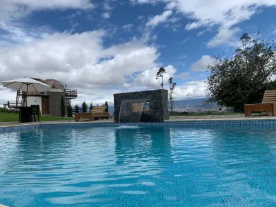 Los Laureles Glamping Hotels in Ambato