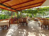 St. Nicholas Pension Hotéis em Kaş