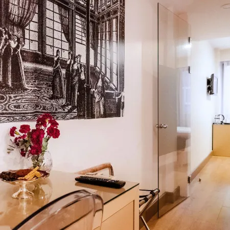 Cheya Beşiktaş Istanbul Bosphorus City Center Hotel & Suites Отели рядом с достопримечательностью «Площадь Бешикташ»