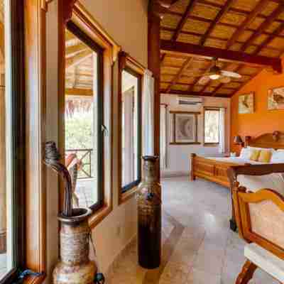 The Colonial at Jaguar Reef Rooms