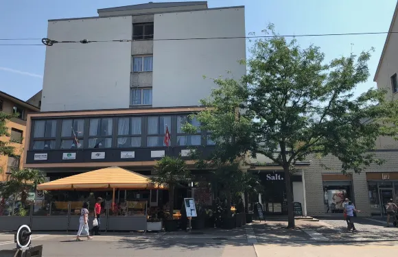 布盧門施泰因酒店