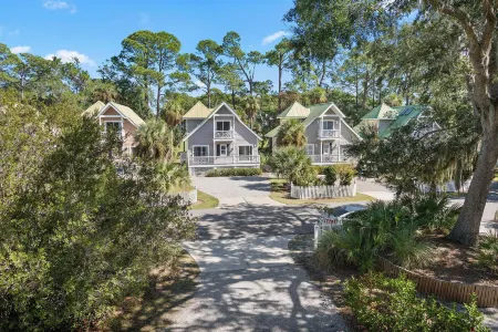 35 Davis Love Отели в г. Фрипп Айленд