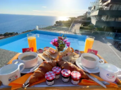SARA RIVIERA Costa Plana Hotels in Cap-d'Ail