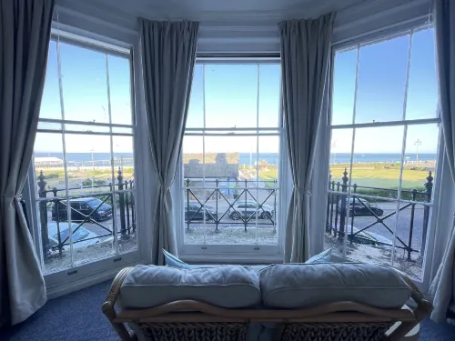 Bon-Ami -  Privatzimmer