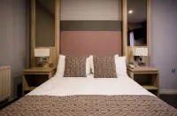 Mount Errigal Hotel, Conference & Leisure Centre Hotels in Legmuckduff